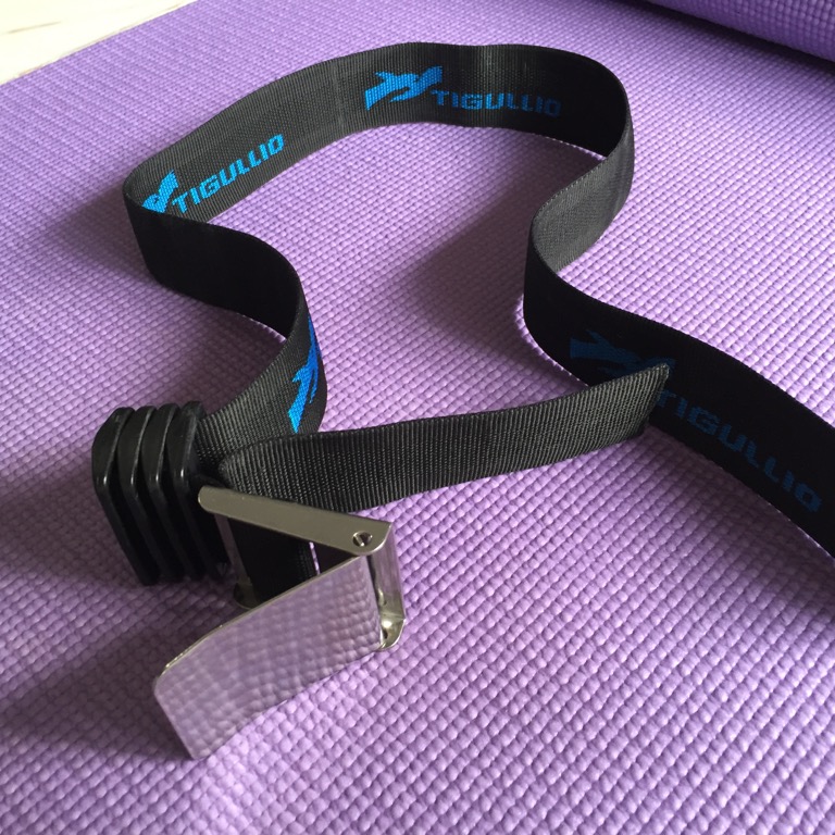 Dive Belt with Clips, Sports Equipment, Sports & Games, Water Sports on Carousell