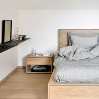 (Category: ) located in . Submitted by luxtinhome (Listing ID 1129763144, Image 1). Description: .