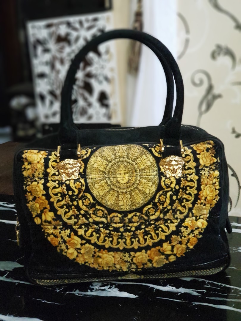 HERMES Kelly Snake Leather Medium Bag - Batam Collection