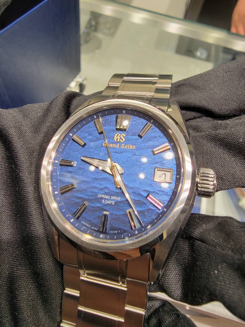 Grand Seiko SLGA007 Limited Edition, Luxury, Watches on Carousell