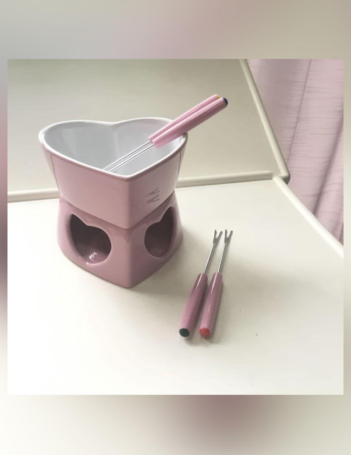 Heart shaped chocolate fondue set, Furniture & Home Living, Kitchenware