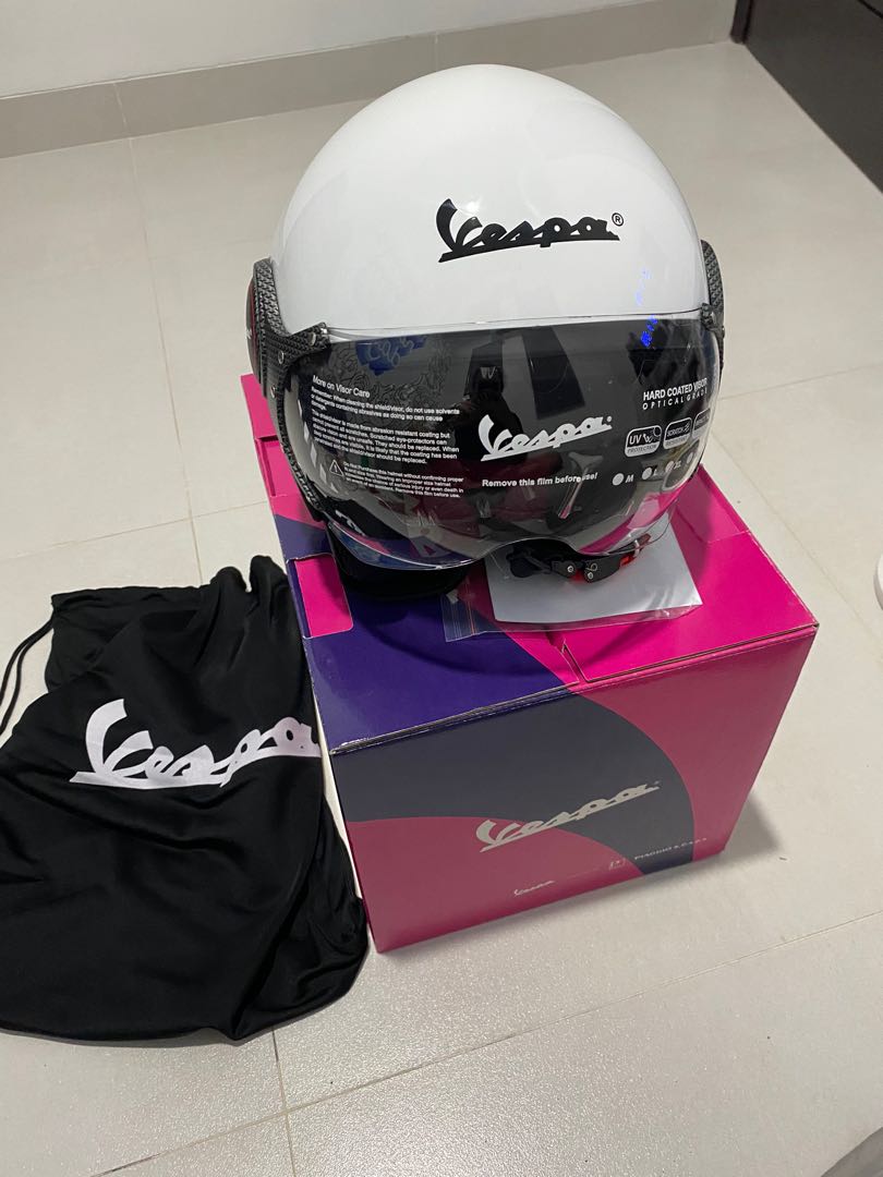 Vespa carbon hot sale helmet
