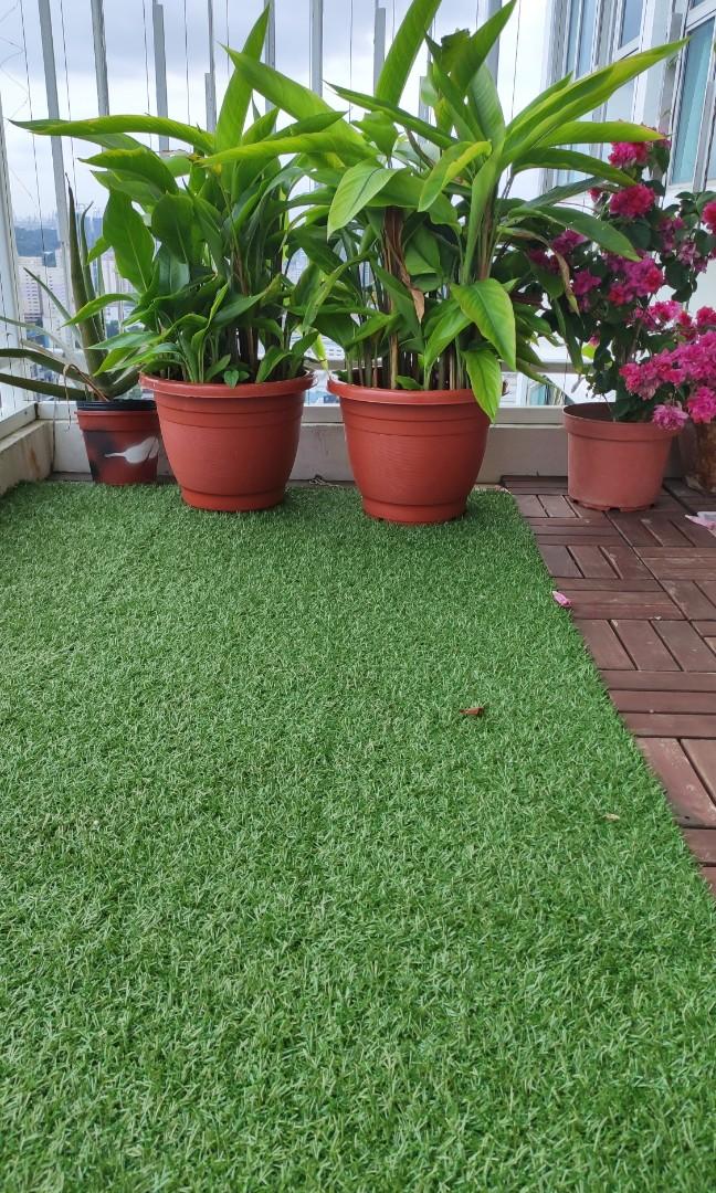 IKEA Runnen outdoor decking tiles artificial grass, Furniture & Home