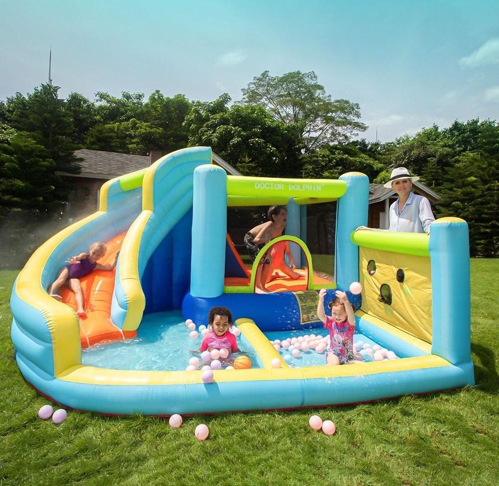 Inflatable Pool Party (RENTAL), Services, Others on Carousell