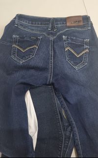 (Category: ) located in . Submitted by kileng (Listing ID 1129784125, Image 1). Description: .