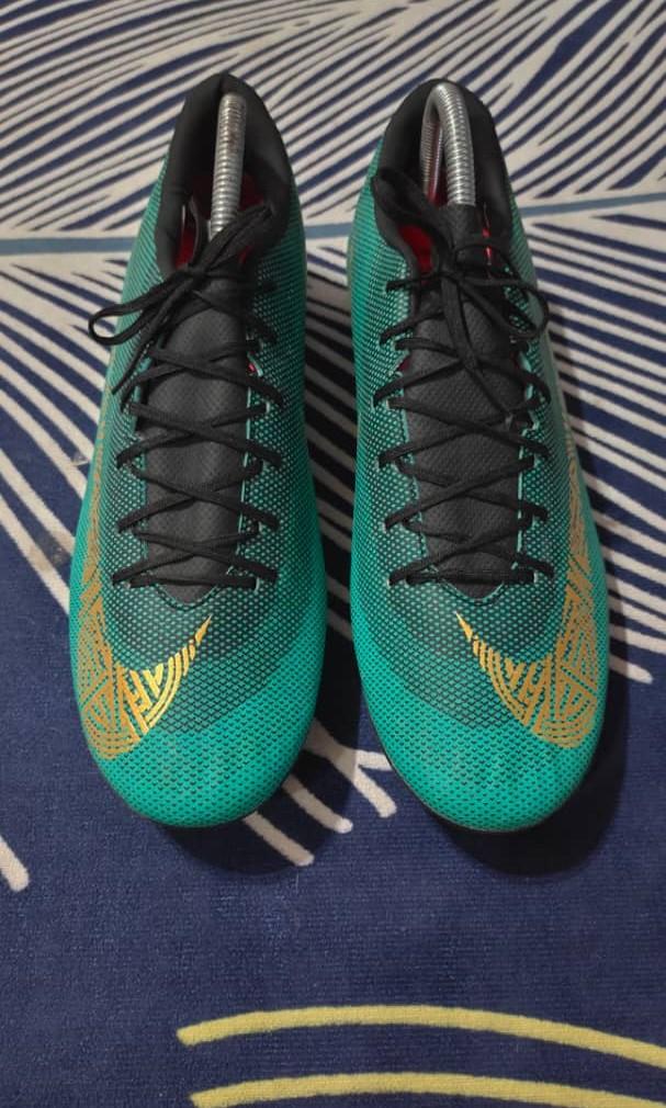 kasut bola nike mercurial