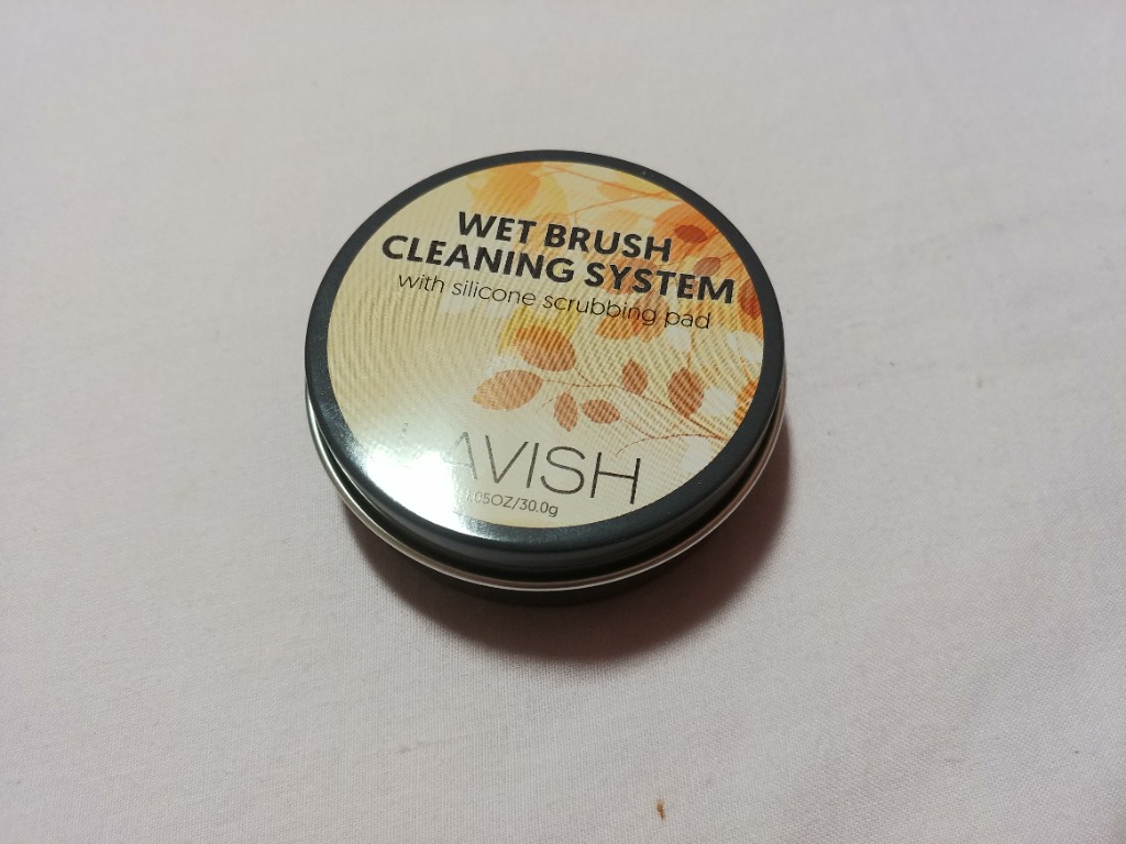 Lavish Wet Brush Cleaning System, Beauty & Personal Care, Face, Makeup