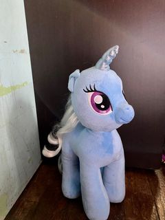 (Category: ) located in . Submitted by _phia (Listing ID 1129687450, Image 1). Description: .