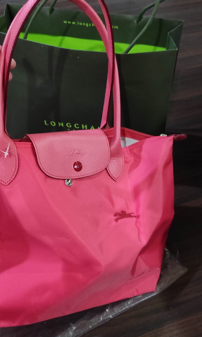 Longchamp bags sale duty free price