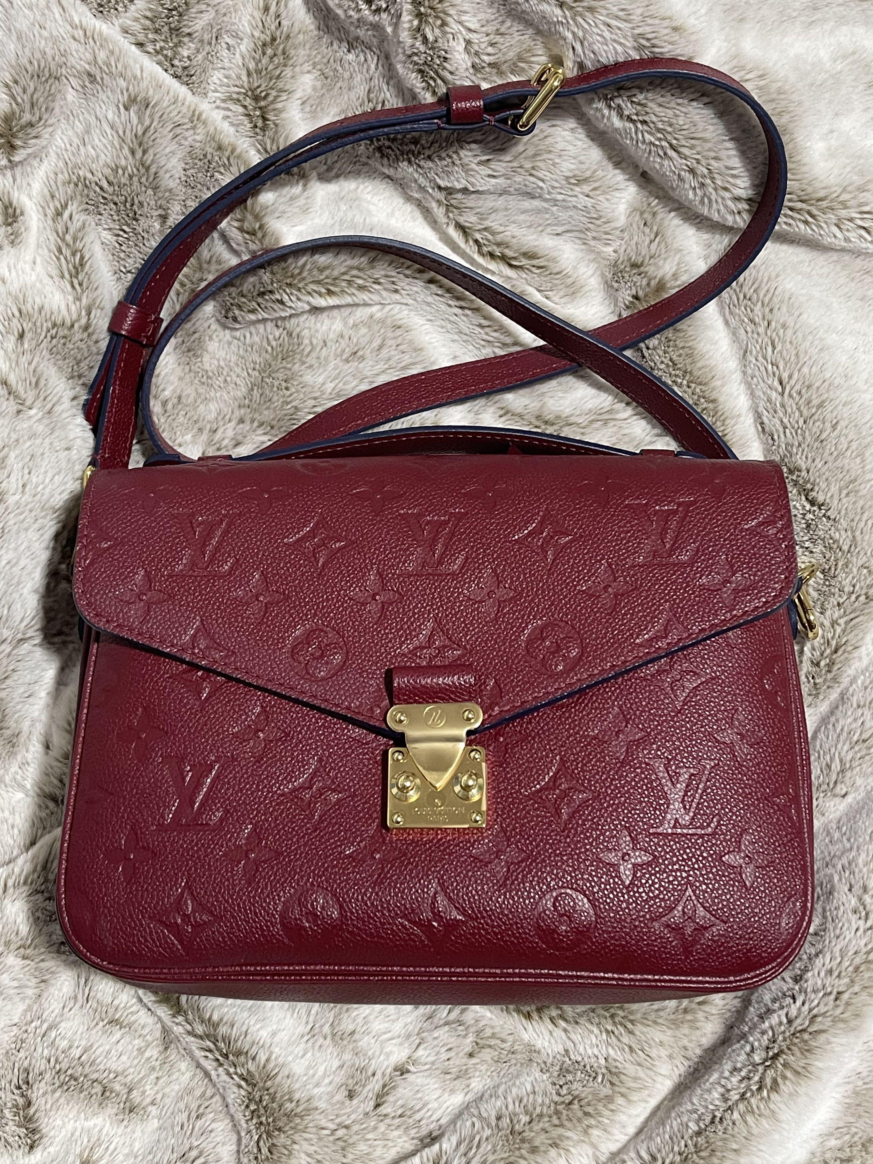 Pochette metis shop cherry berry
