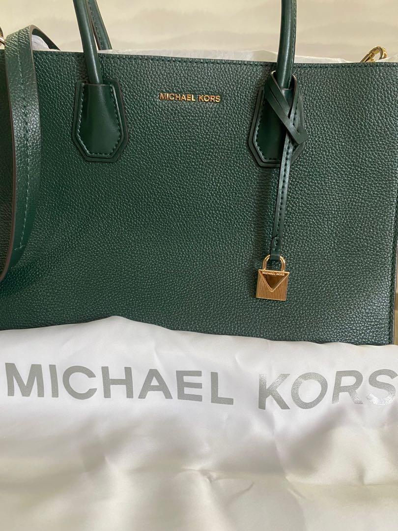 michaelkors mercer-large-pebbled-leather-accordion-tote, Luxury, Bags &  Wallets on Carousell