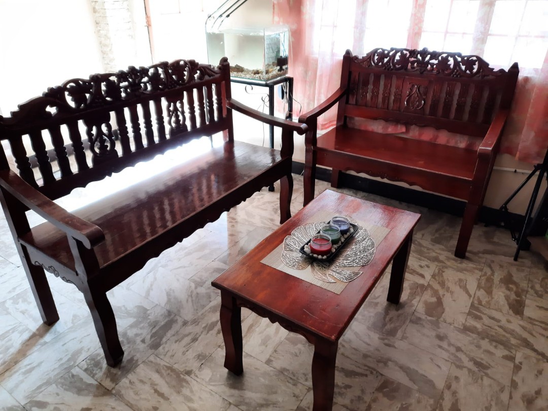 NEGOTIABLE Gmelina wood sala set, Furniture & Home Living, Furniture