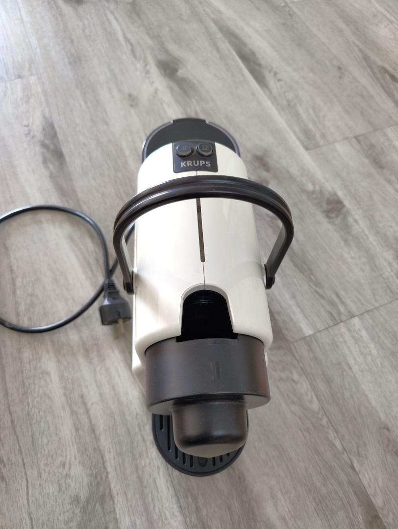 Nespresso Krups Innisia Espresso Coffee Machine XN100, TV & Home