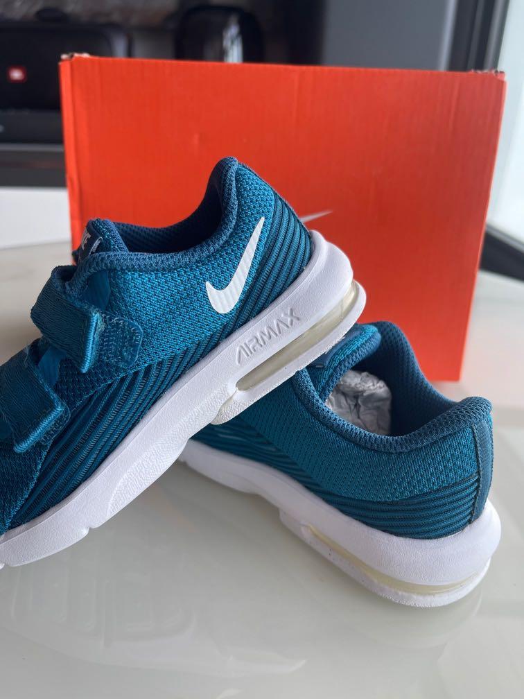 nike air max advantage 2 women's