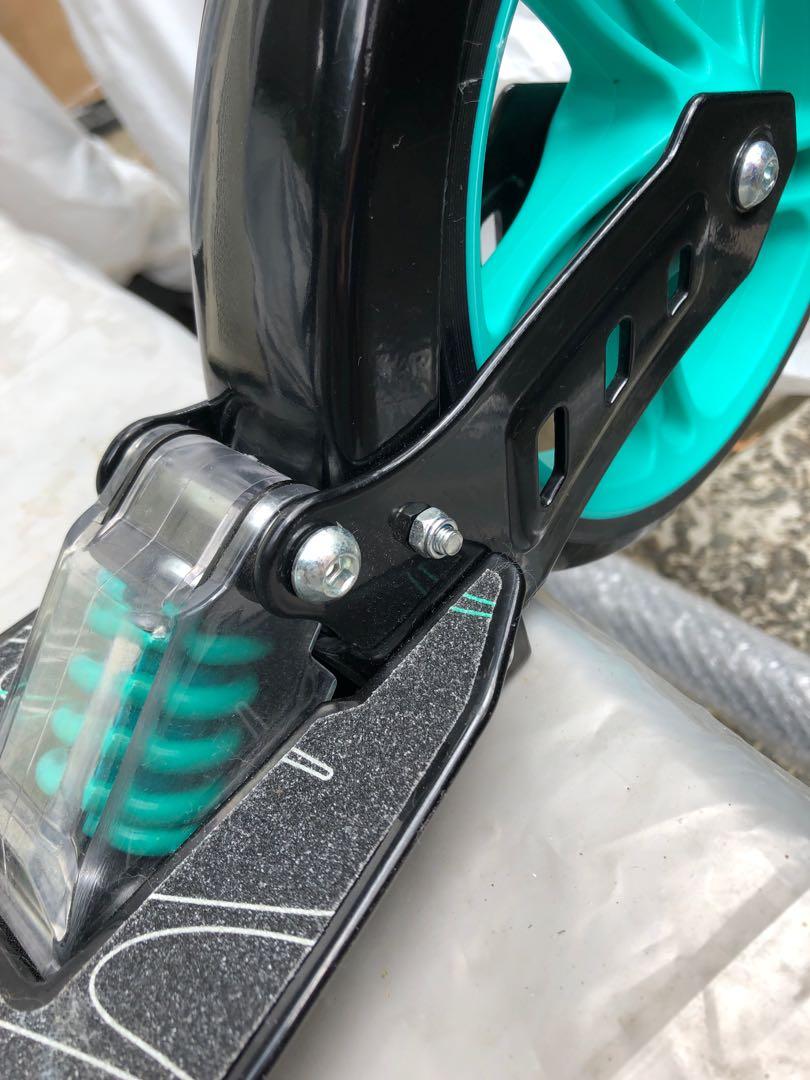 Crane big online wheel scooter