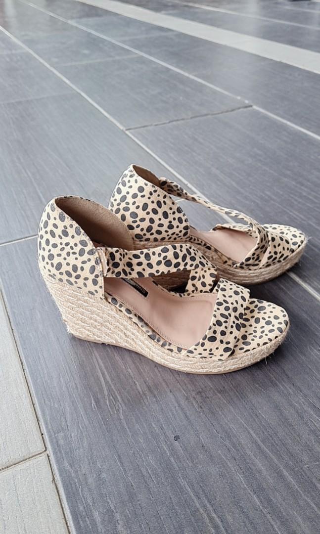 Dorothy perkins leopard print sandals sales