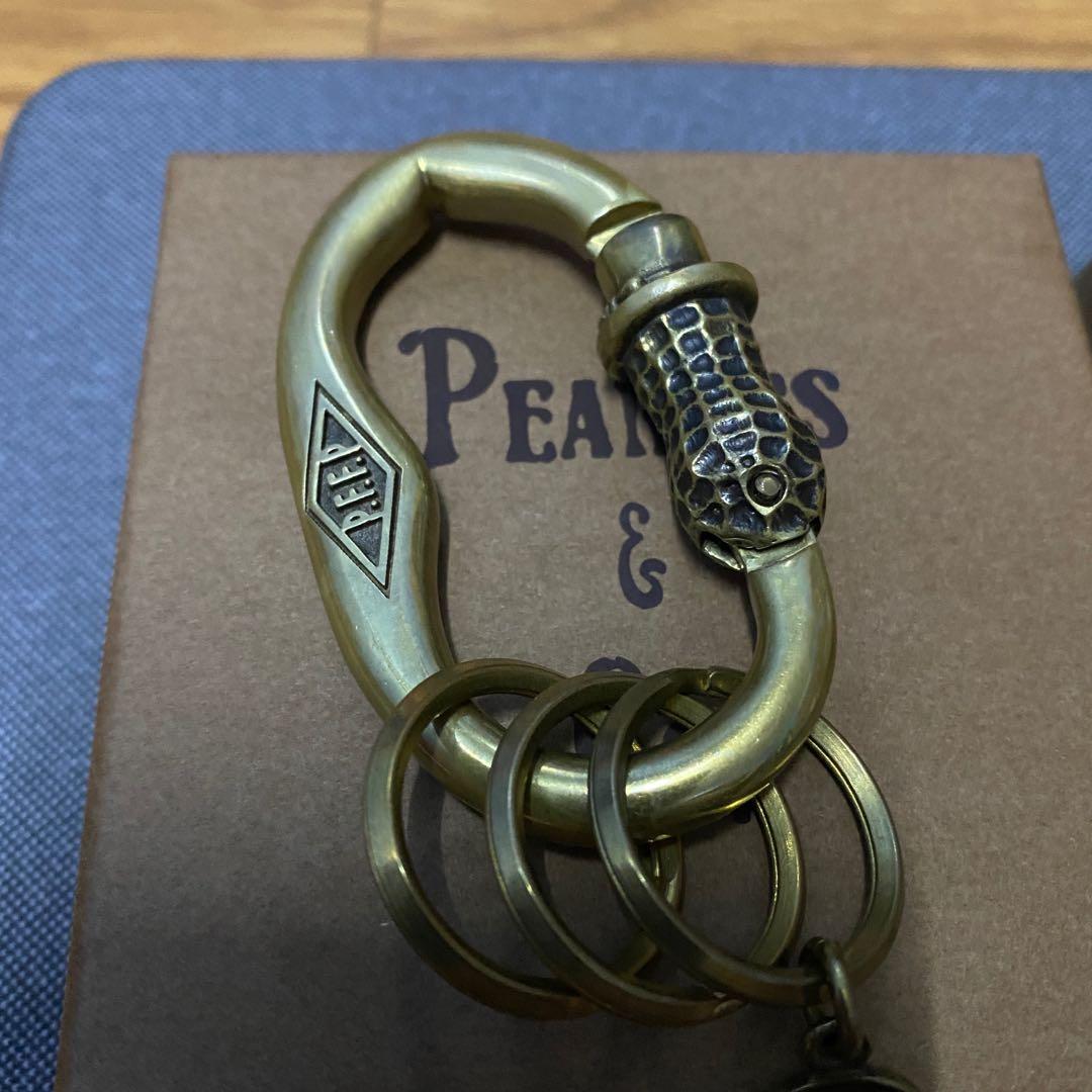 Peanuts Carabiner Brass, Men's Fashion, Bags, Belt bags, Clutches