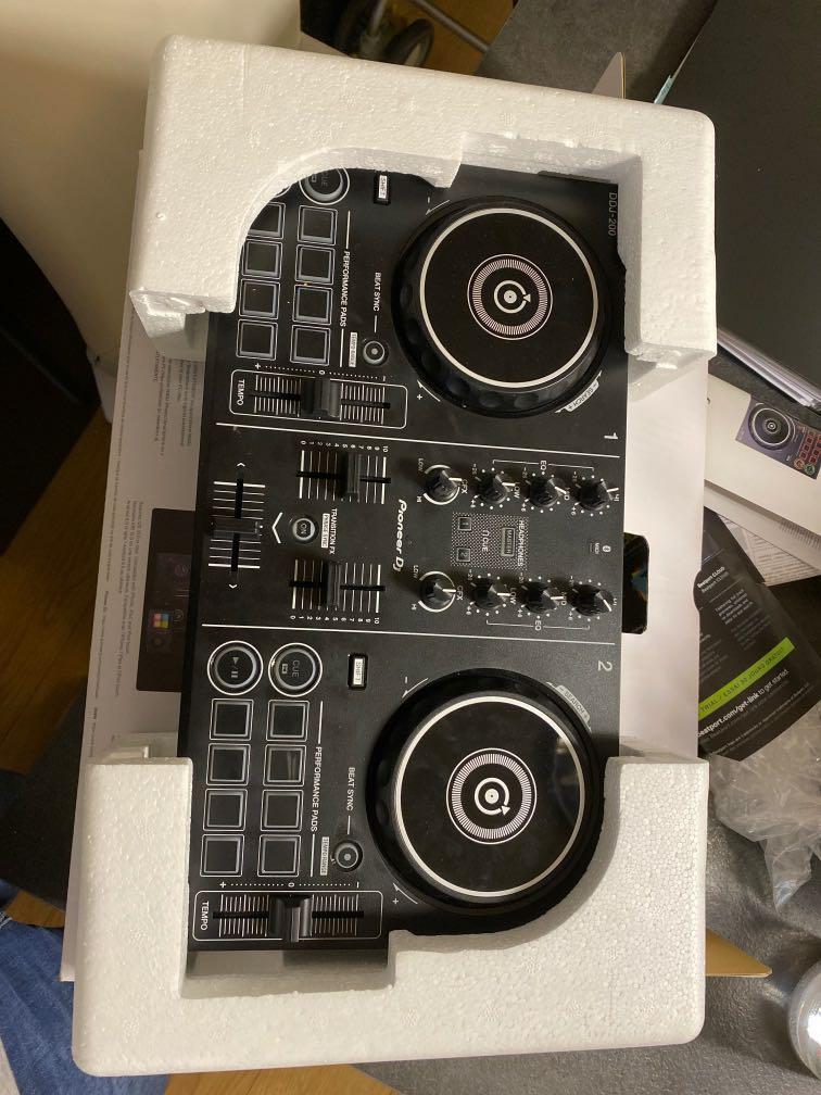 Pioneer DJ DDJ200 controller, 錄音器材, 其他音響配件及設備 Carousell