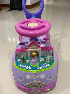 (Category: ) located in . Submitted by busymummy01 (Listing ID 1129764671, Image 1). Description: .