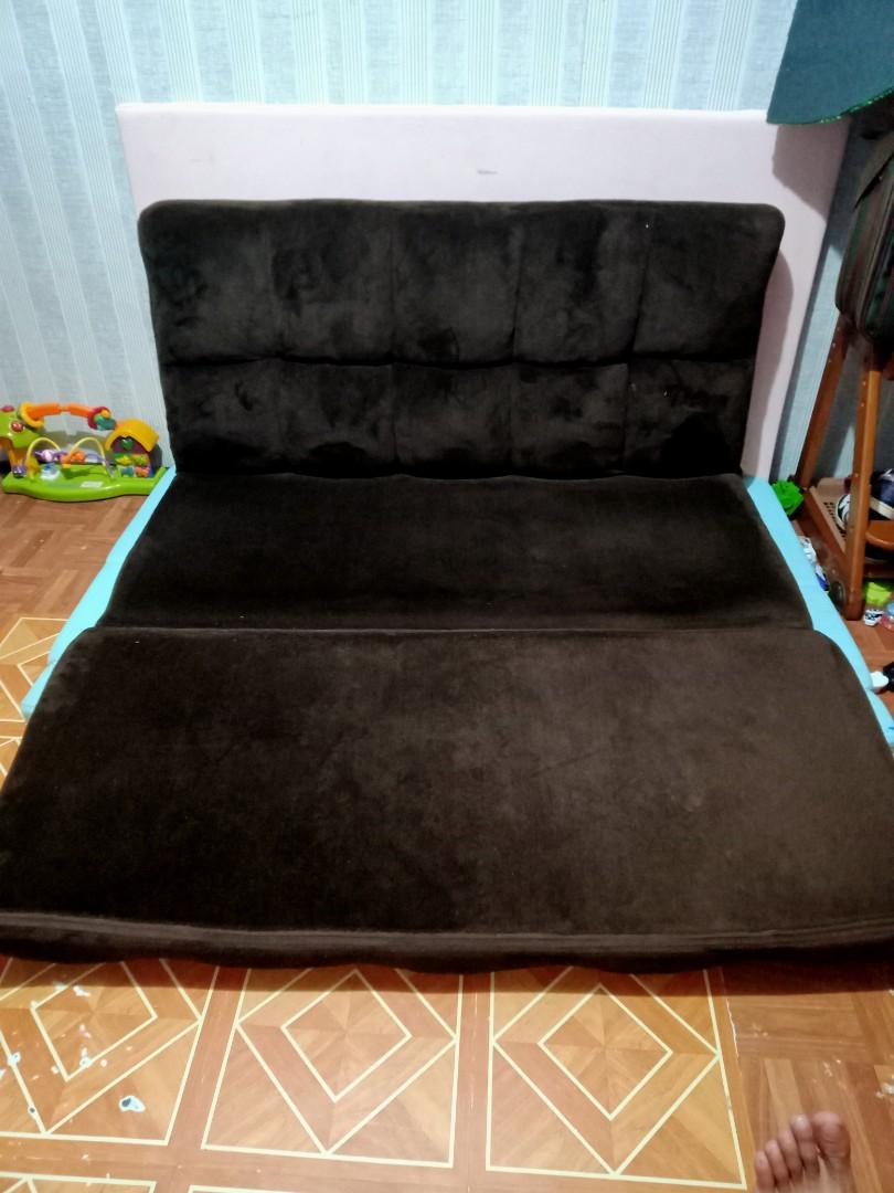 Reclining floor sofa bed japan surplus, Furniture & Home Living