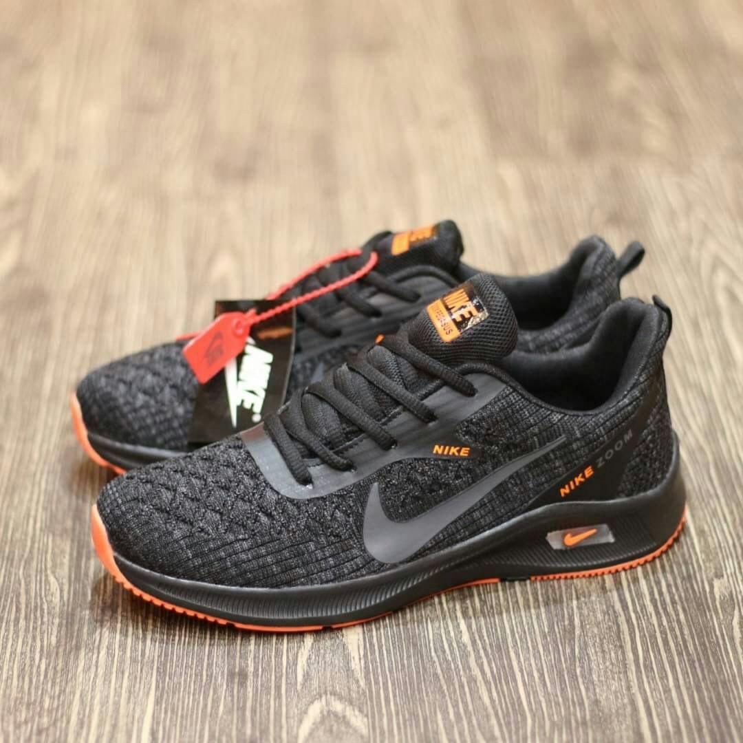 SEPATU NIKE ZOOM PEGASUS BLACK ORANGE Fesyen Pria Sepatu
