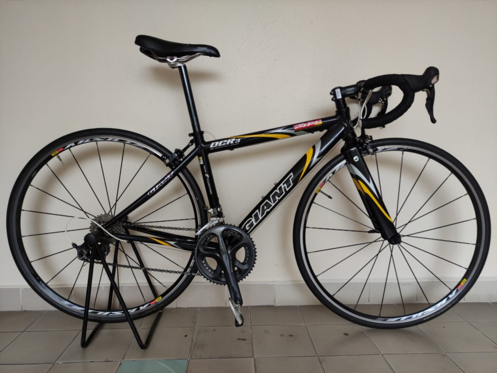 Giant orc3 road bike 2025