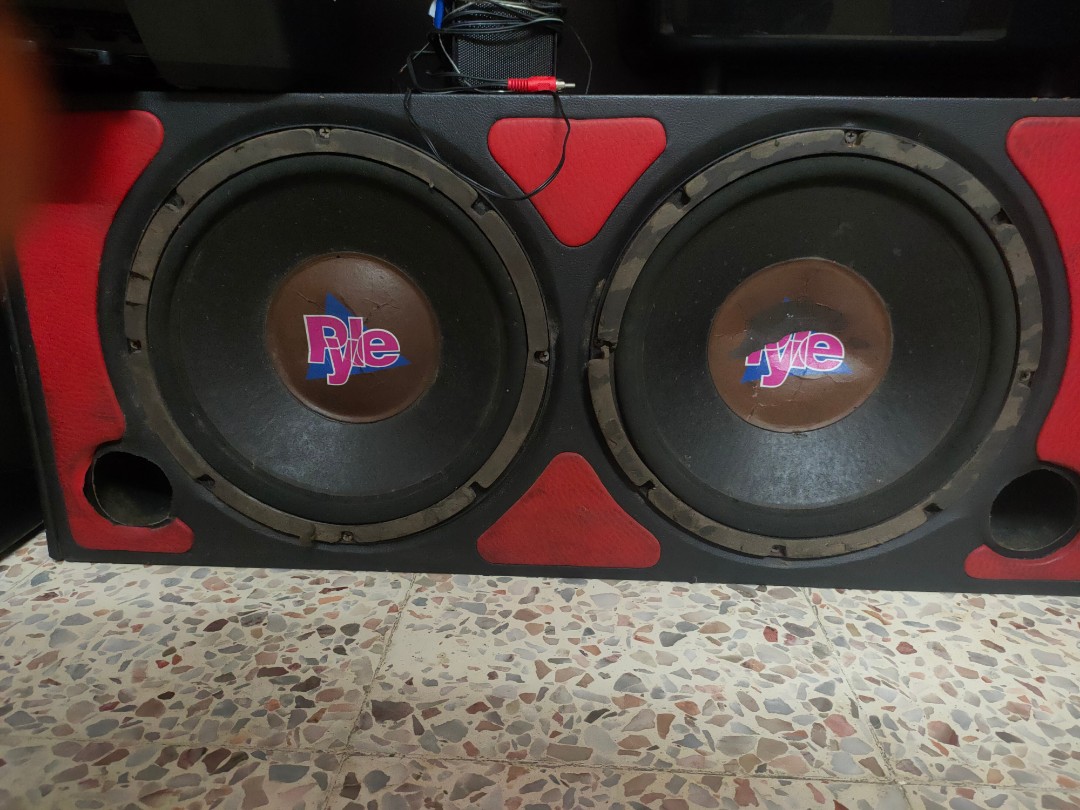 Double woofer box clearance