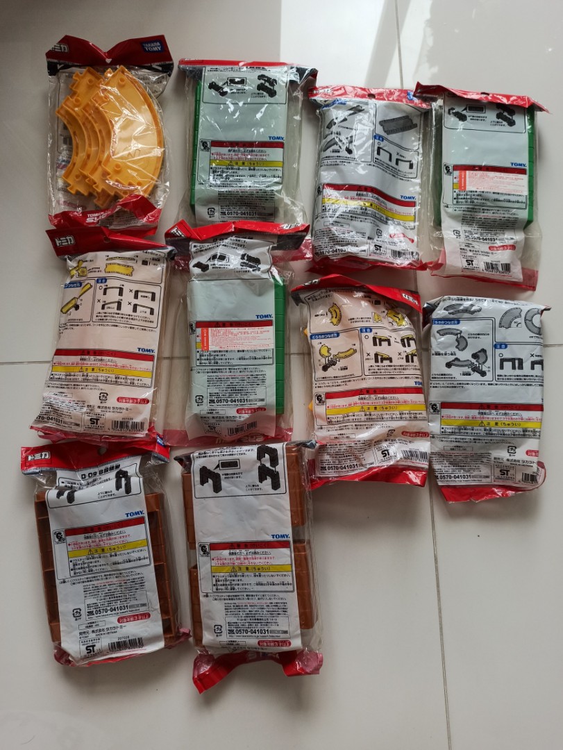 Tomica Car Trail Build Up Kits Hobbies Toys Toys Games On Carousell