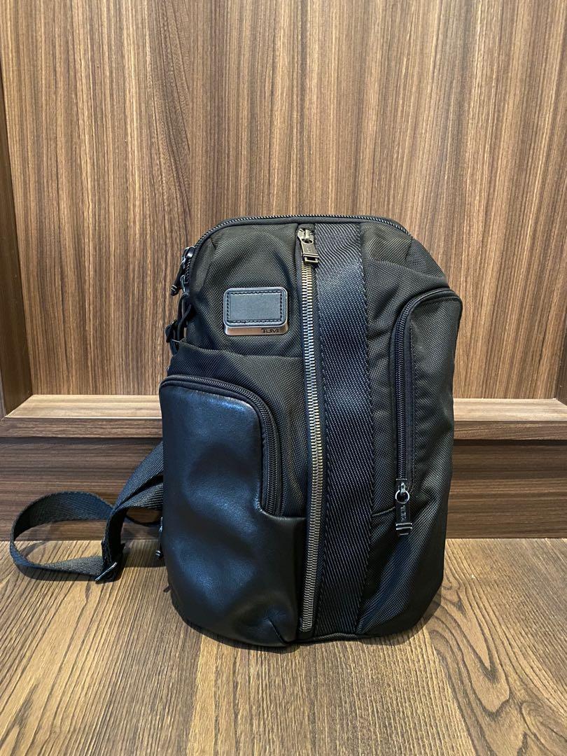 Tumi smith sling online