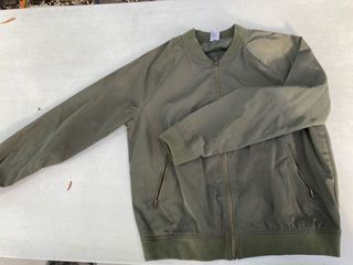 (Category: ) located in . Submitted by overthegardenthrift (Listing ID 1129702797, Image 1). Description: .