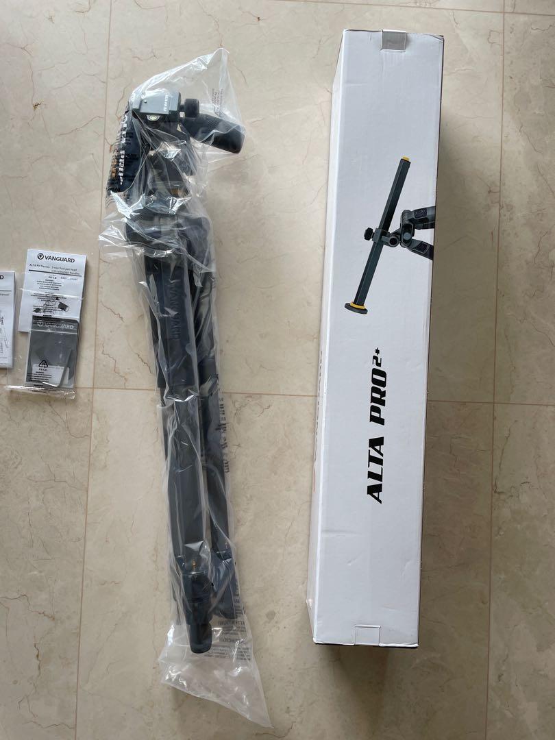 Vanguard Alta Pro 2+ 263AP Aluminum Tripod with Alta PH32 Pan Head and