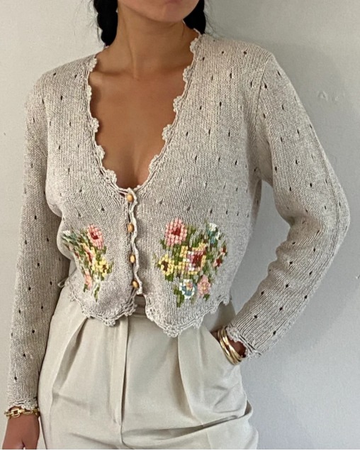 Vintage Susan Bristol 90s hand embroidered floral cropped cardigan