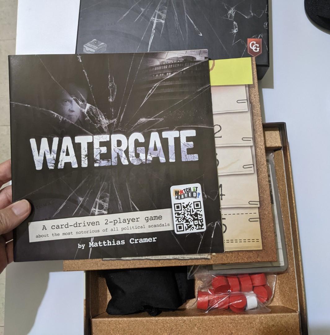 Watergate Board game in excellent condition, Hobbies & Toys, Toys