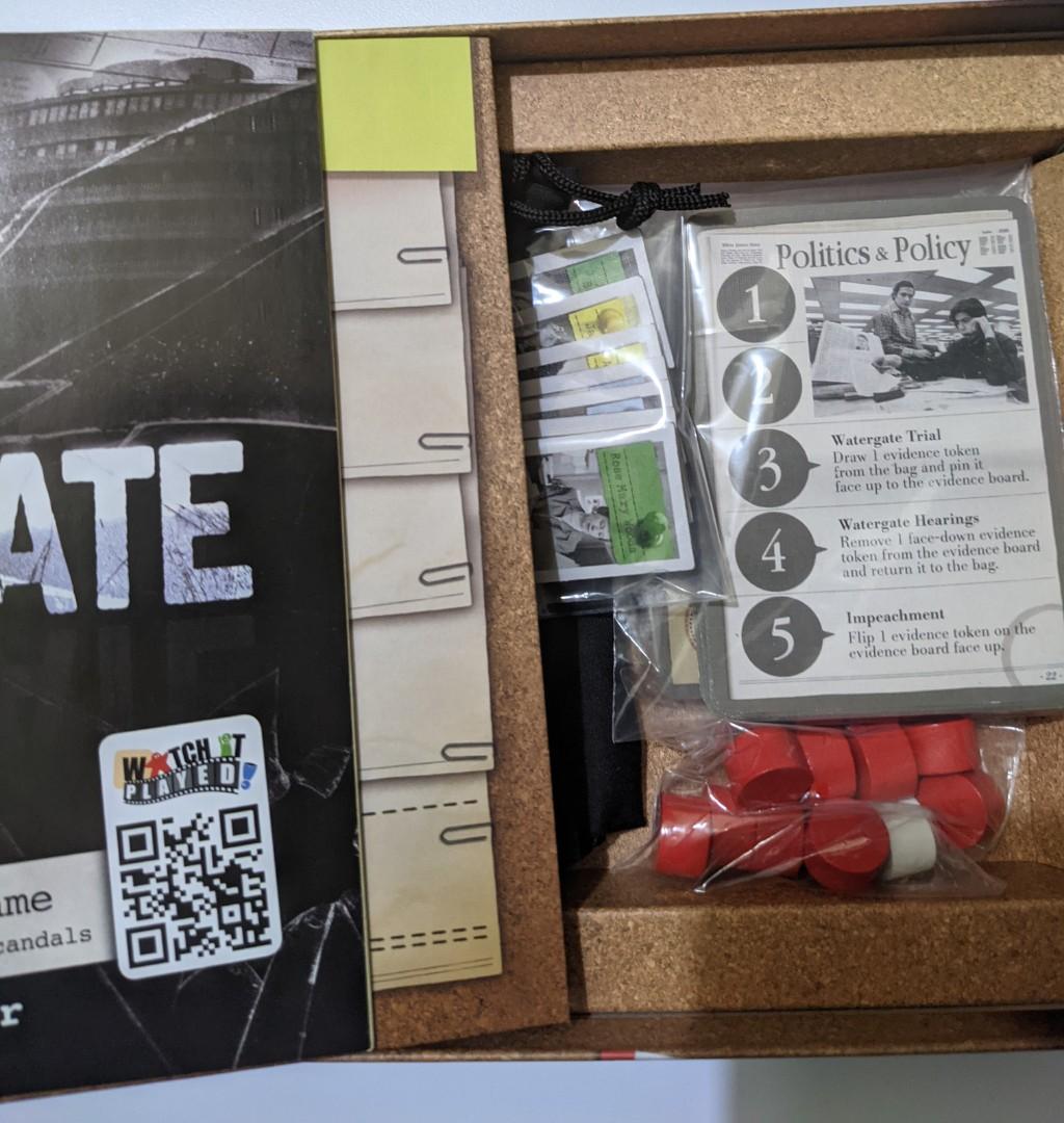 Watergate Board game in excellent condition, Hobbies & Toys, Toys