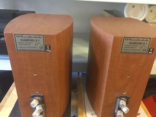 （分類：）位於 。 由 cc1914 提交（商品編號 1129743646，圖片 1）。簡介： 。