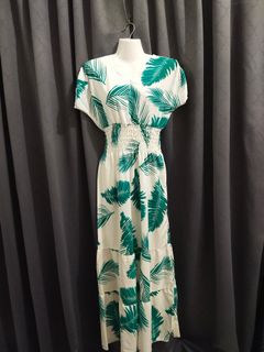 (Category: ) located in . Submitted by triplevcloset (Listing ID 1129807456, Image 1). Description: .