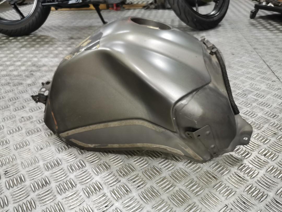 yamaha fz fuel tank price