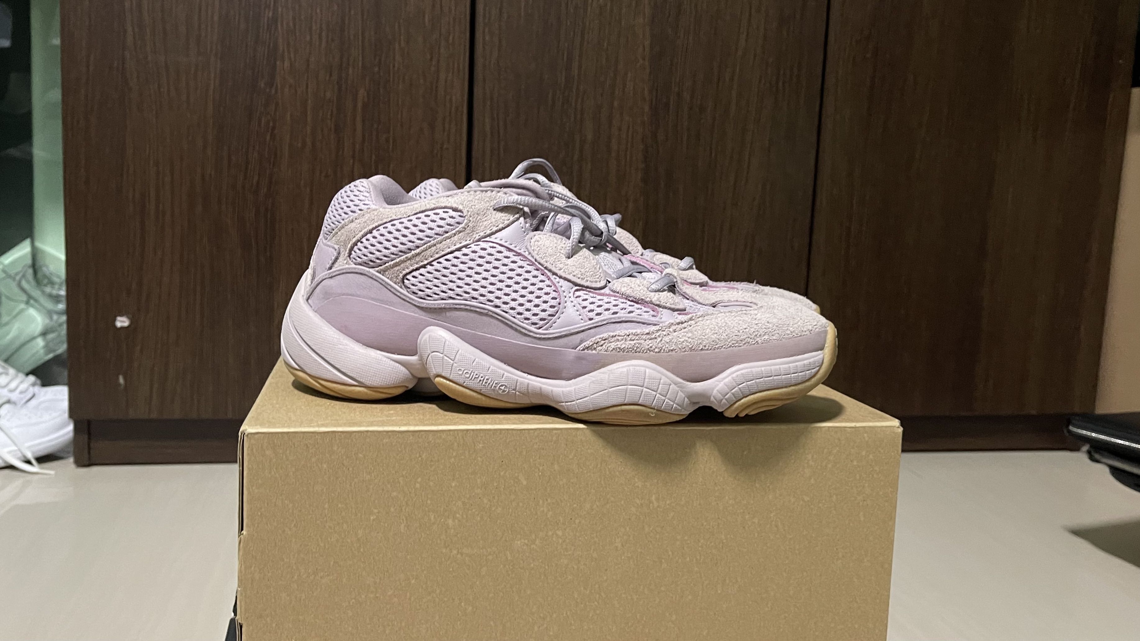 Adidas yeezy hotsell 5 soft vision