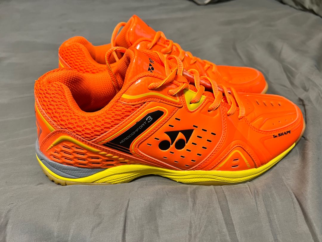 Aero comfort online yonex
