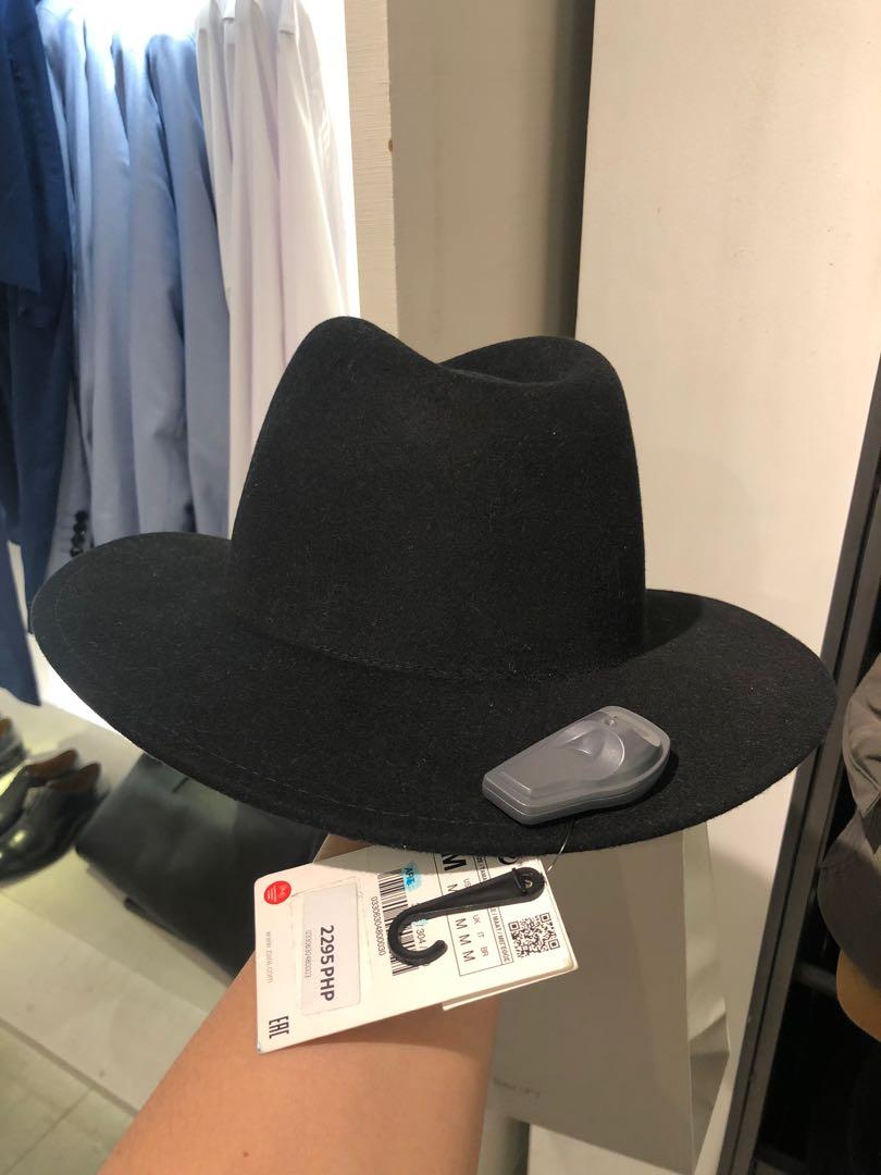 Zara Man Hat, Men's Fashion, Watches 