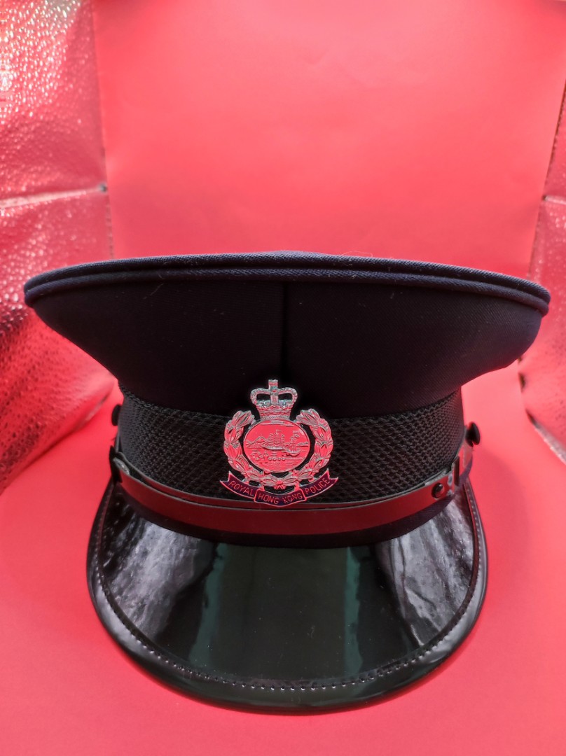 97前皇家香港警察巡邏軍裝帽 連帽徽 540 有意可pm 興趣及遊戲 收藏品及紀念品 古董收藏 Carousell