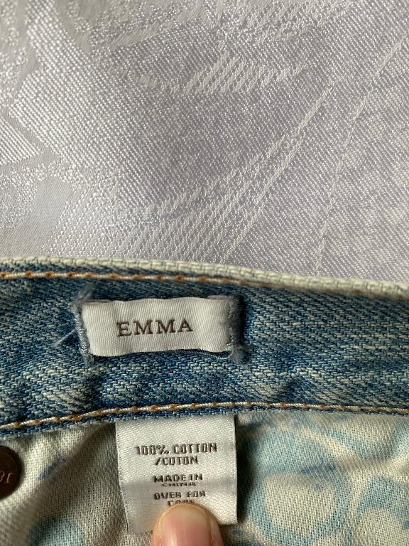 Abercrombie and fitch emma jeans store