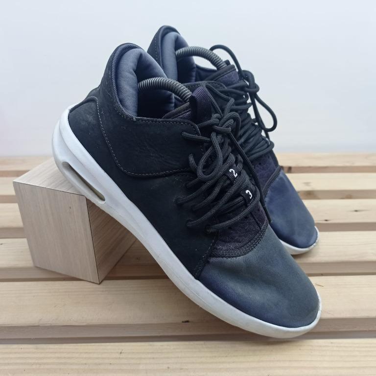 Air jordan first class black, Fesyen 