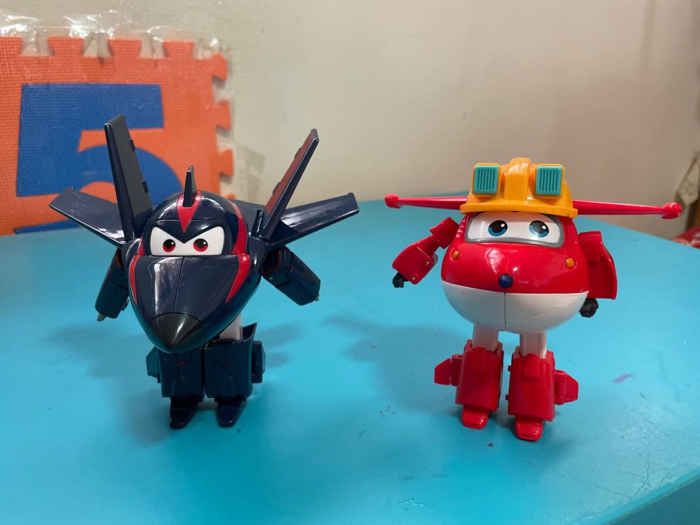 Super deals wing chase