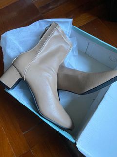 （分類：）位於 。 由 flawsomeabditory 提交（商品編號 1129872493，圖片 1）。簡介： 。