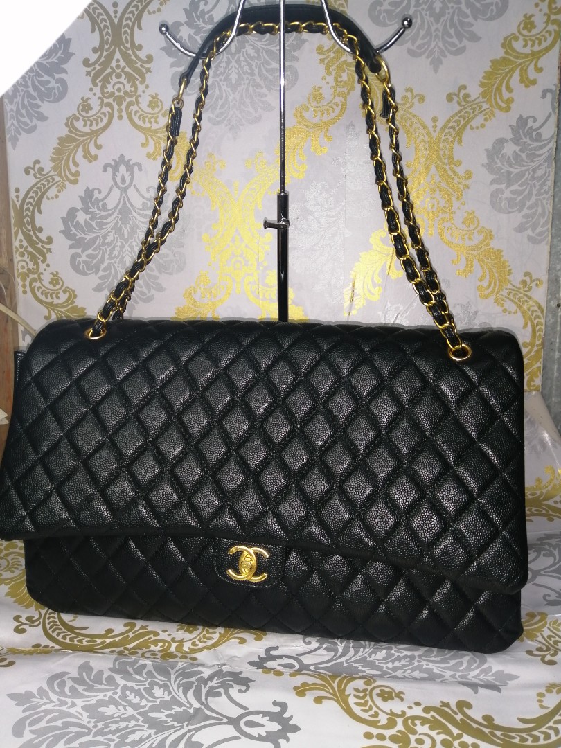 Week ender BIG SIZED 45cm chanel Traveling bag Genuine leather, Women's  Fashion, Bags & Wallets, Tote Bags on Carousell
