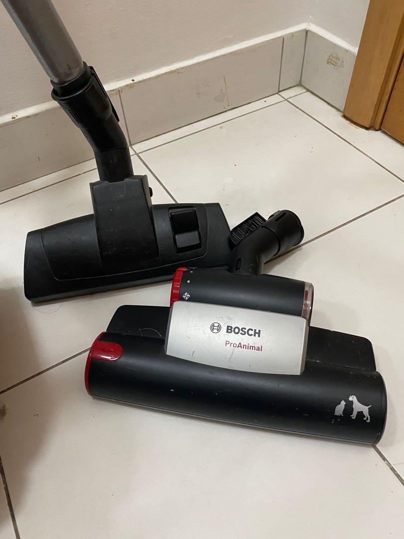 Bosch bagless power Animal vacuum cleaner, TV & Home Appliances, Vacuum