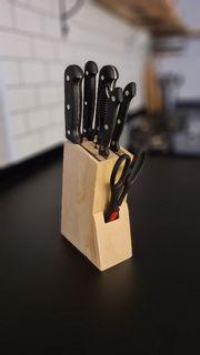 Brand New Knife Block (Exclude knives)