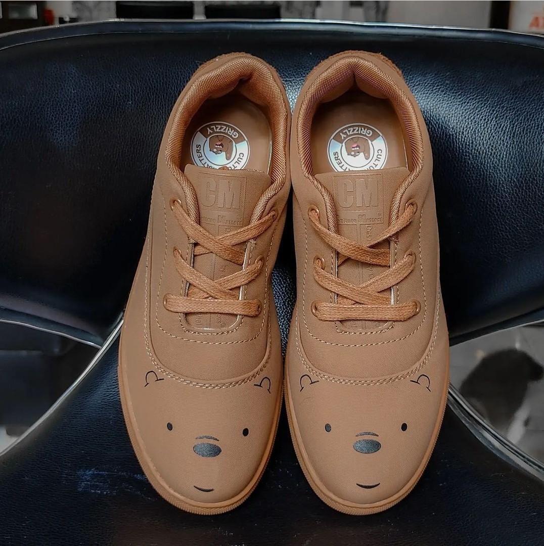 We bare bears shoes top