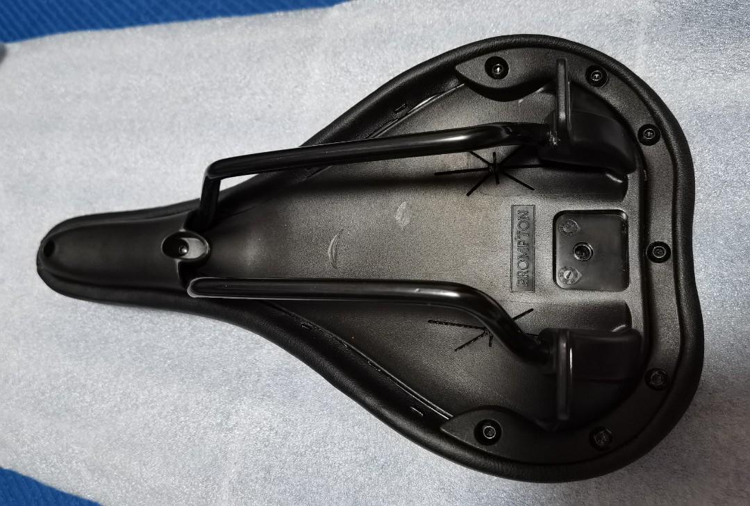 brompton bike saddle